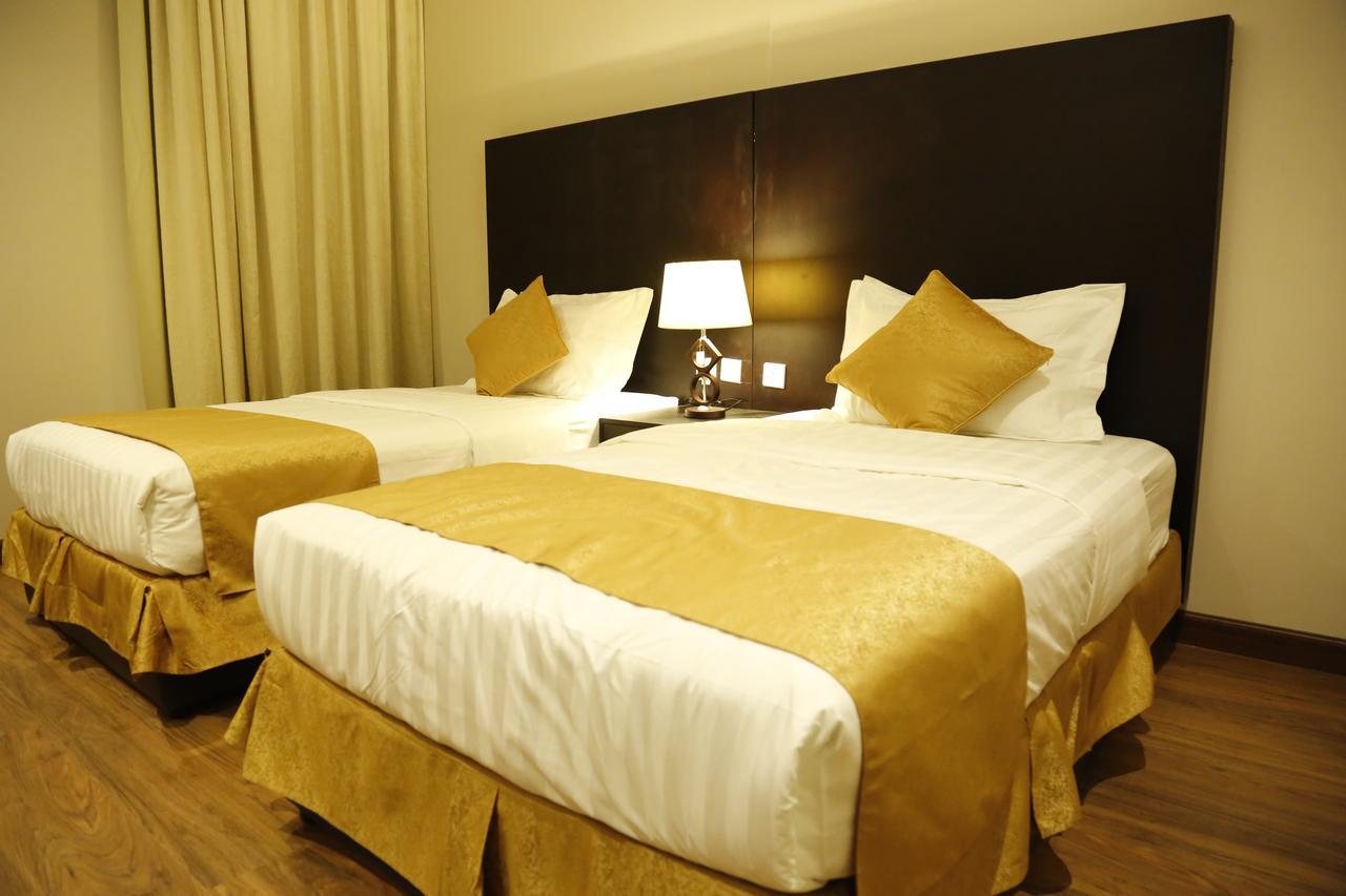Flora Hotel Suite 2 فلورا2 للشقق المخدومة Riad Exterior foto
