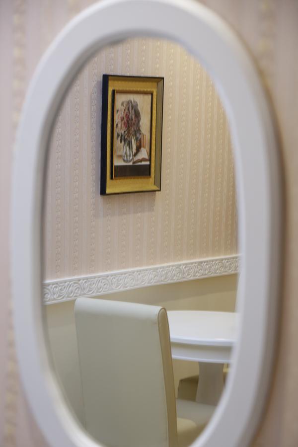 Flora Hotel Suite 2 فلورا2 للشقق المخدومة Riad Exterior foto