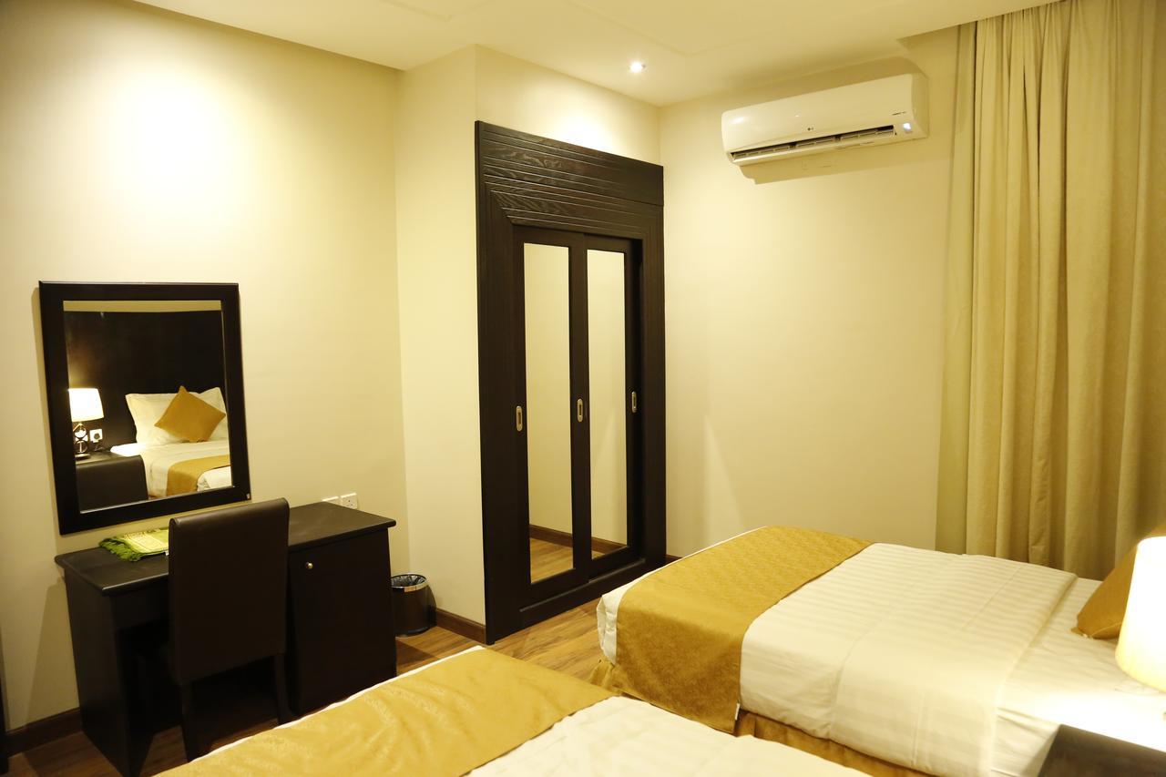 Flora Hotel Suite 2 فلورا2 للشقق المخدومة Riad Exterior foto